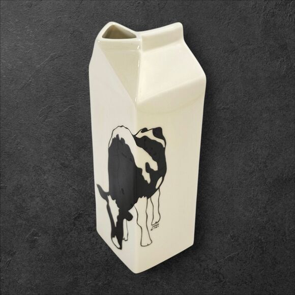 Vintage 1984 Margo Cow Pitcher Farmhouse Ceramic Milk Carton Jug Cottagecore - Picture 2 of 9